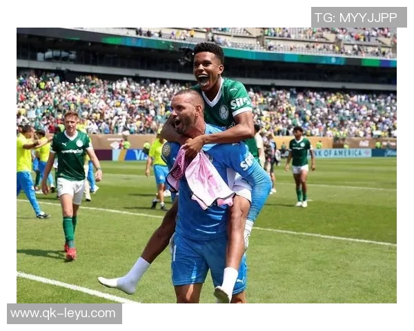 埃斯特旺大腿离队后依然助力帕尔梅拉斯晋级解放者杯决赛